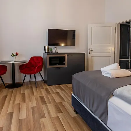 Clariss Pool & Center 4* Balatonalmádi