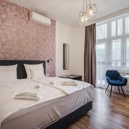 Clariss Pool & Center Hotel Balatonalmádi