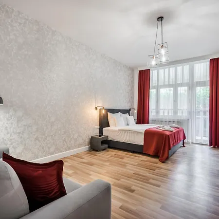 Clariss Pool & Center Отель