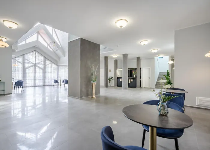 Clariss Pool & Center 4*