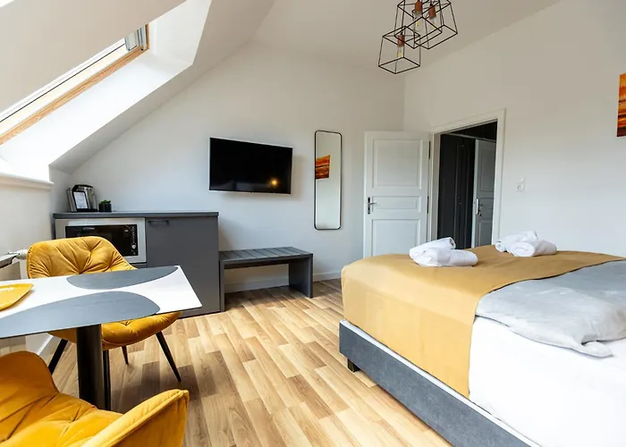 Clariss Pool & Center 4* Balatonalmádi