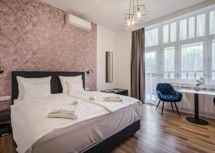 Clariss Pool & Center Hotel Balatonalmádi