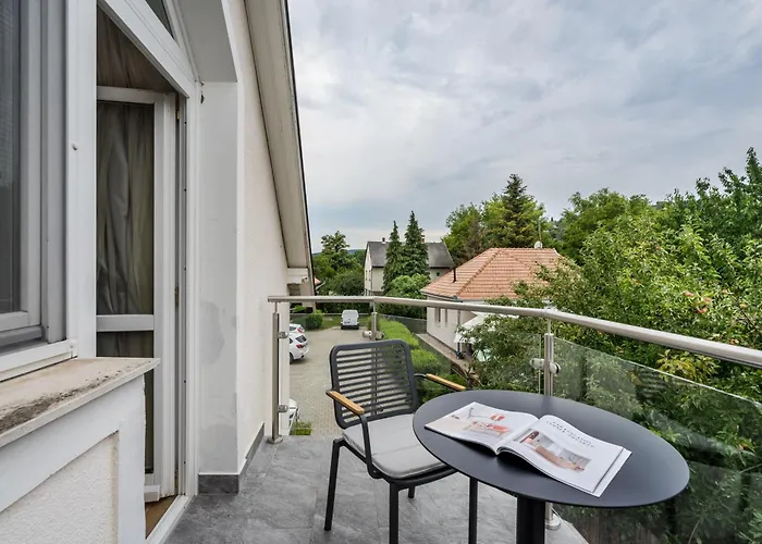 Clariss Pool & Center Hotel Balatonalmádi