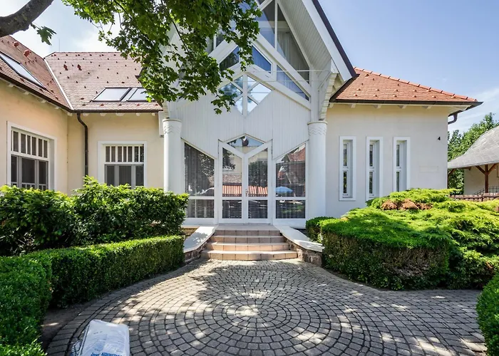 Clariss Pool & Center 4* Балатональмади