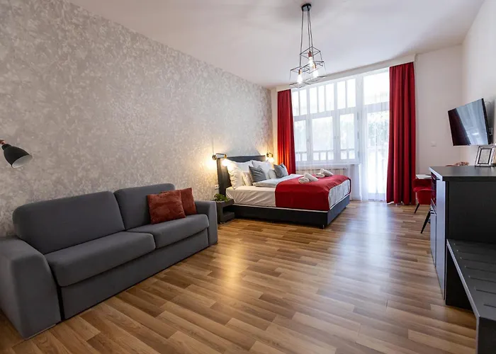 Отель Clariss Pool & Center Балатональмади